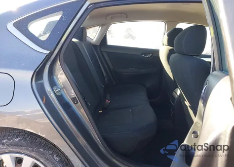 2019 Nissan Sentra S z USA, uszkodzony, nr VIN 3N1AB7AP3KY259077